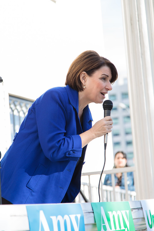 klobuchar_04jan2020-31-xl